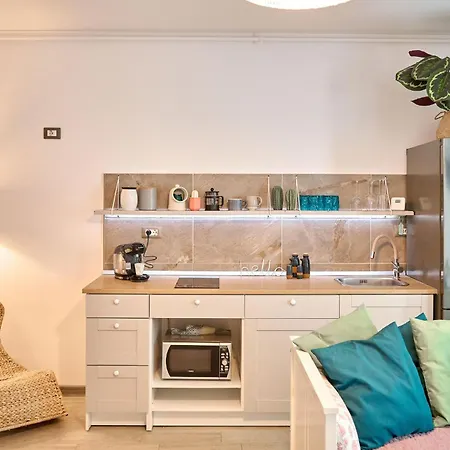 Midsummer Dream Нэводари