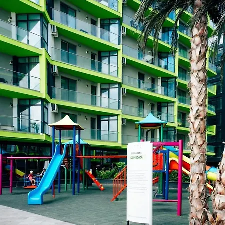 アパート Midsummer Dream *